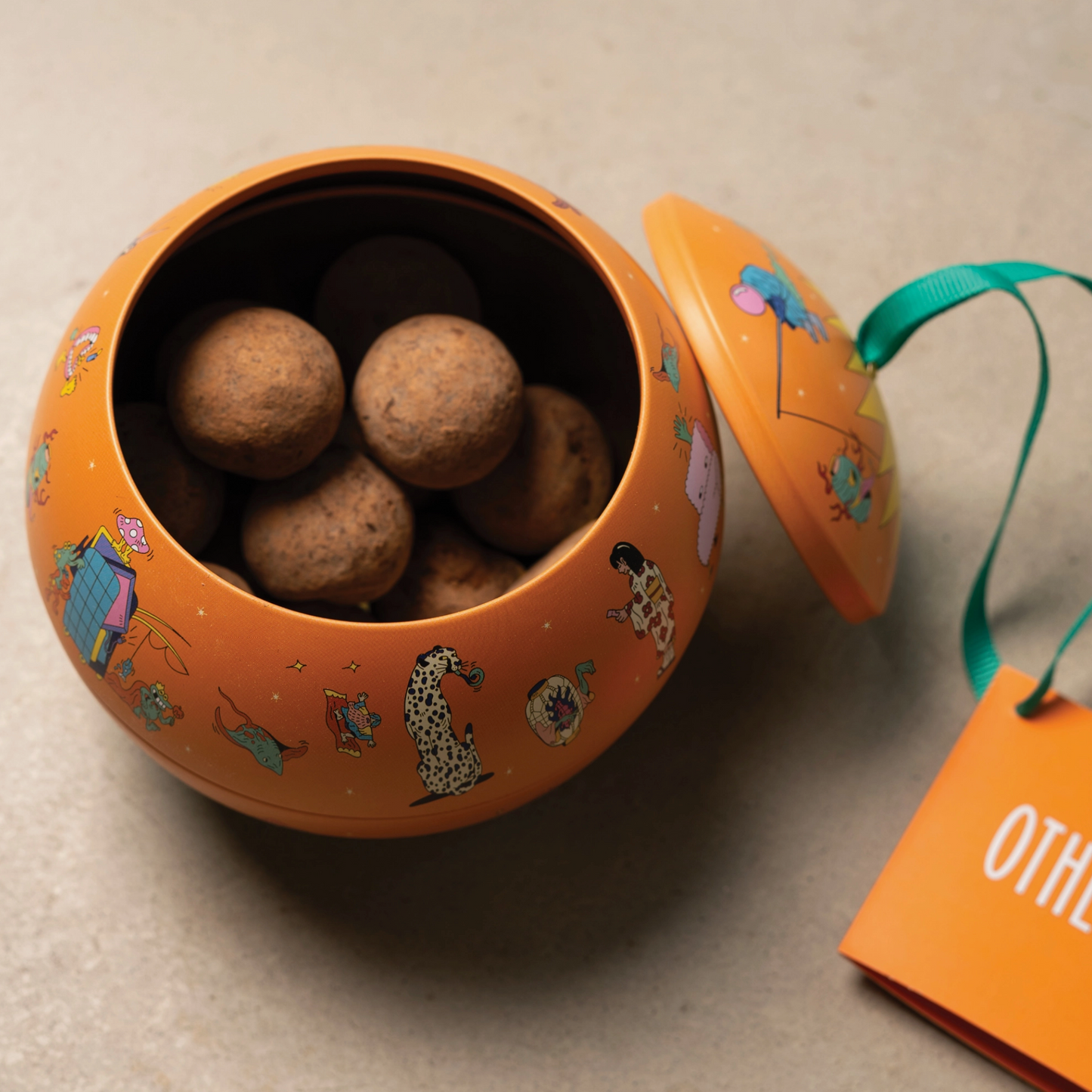 OTHERLY soolakaramellitrühvlid oranž ornament / 100g